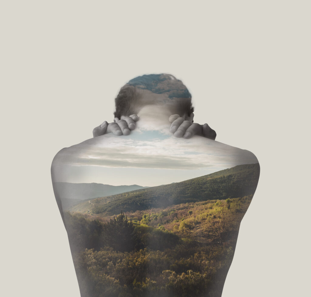- iPic.ai - Create Beautiful Ai Art or Ai Images For Free